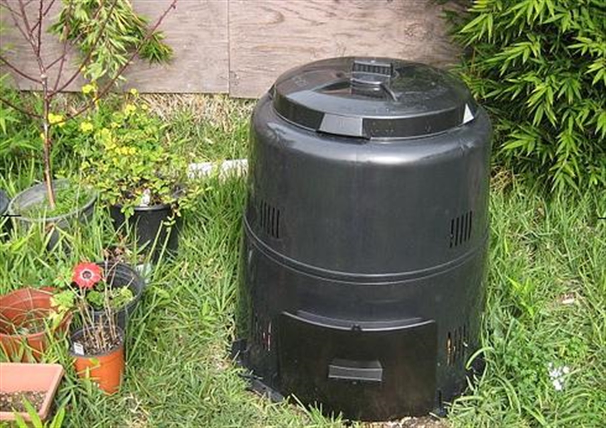 Large Black Walnut Kitchen Compost Bin
